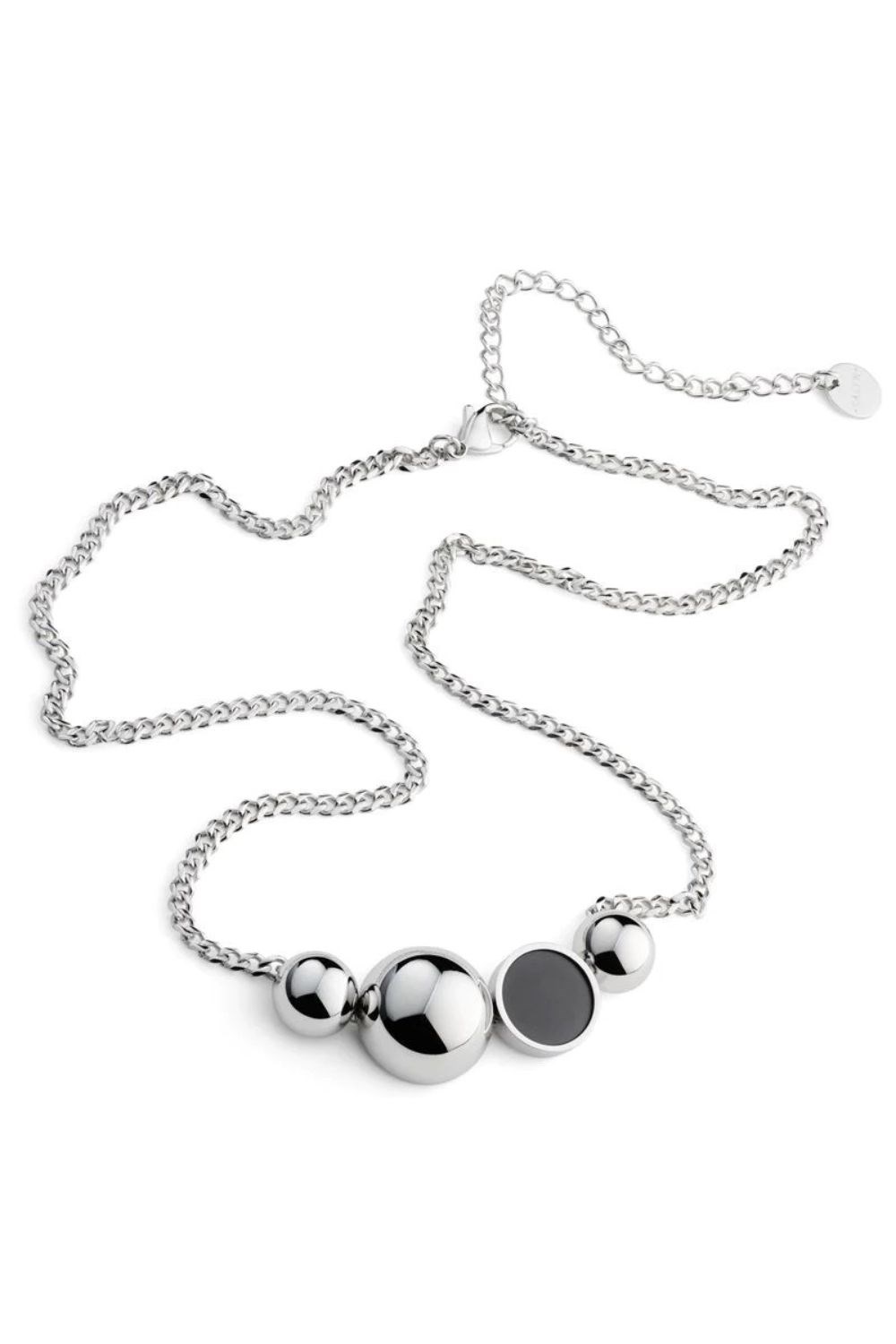 Sägen Solar necklace in silver | Statement necklace in silver and black