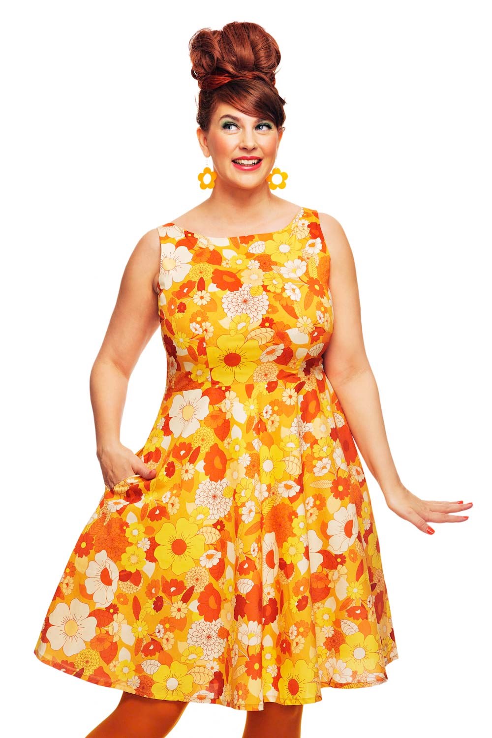 Saga klänning Dag Orange | blommig festklänning