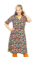 Monica dress Fågelskvaller . Colorful shirt dress in organic cotton for summer
