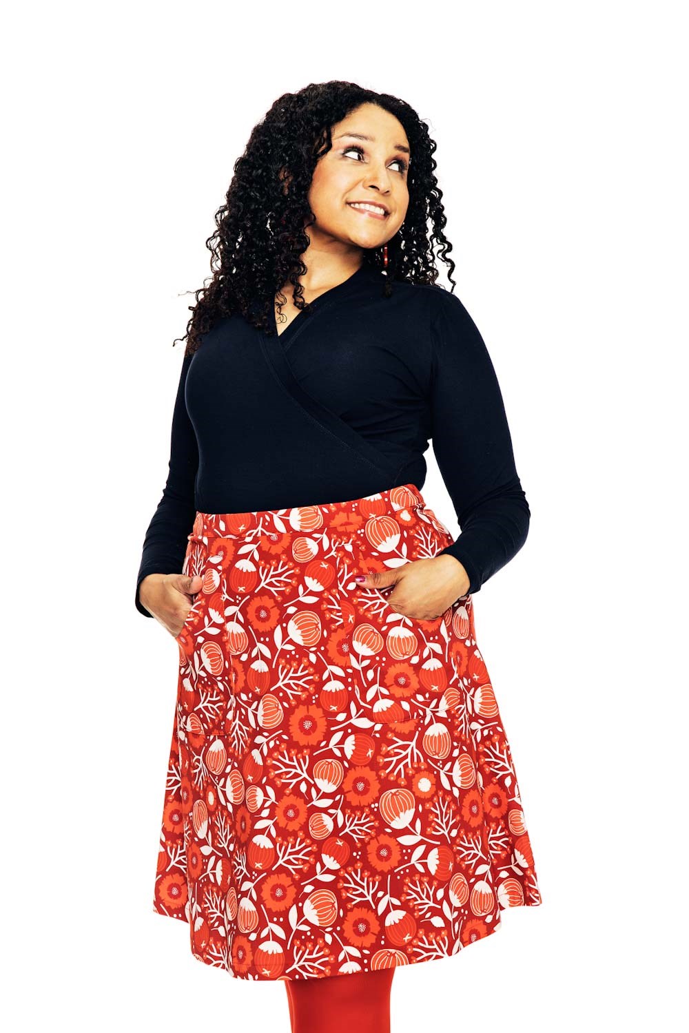Cissi och Selma Sonja skirt Hassel röd