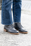 Pandora boots Midnight Blue - lace-up leather boots