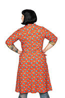 Monica Midsommardans röd - Red floral print shirt dress in organic cotton