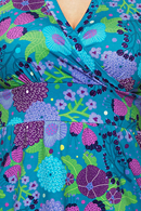 Cissi och Selma Vivi dress Trädgård purple  | flower print midi dress in organic cotton