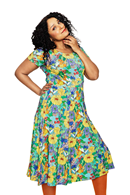 Cissi och Selma Hedvig dress Illusion Färgglad | yellow floral summer dress