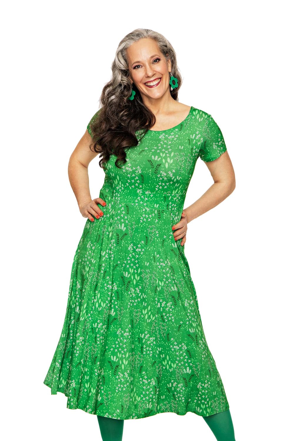 Cissi och Selma Hedvig dress Ängsblom Green | floral midi dress