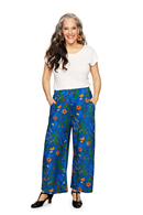 Cissi och Selma Molly pants Ogräs Blå - Blue floral print viscose jersey trousers