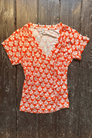 Cissi och Selma Jessica top Spaljé Orange - floral print wrap top in viscose