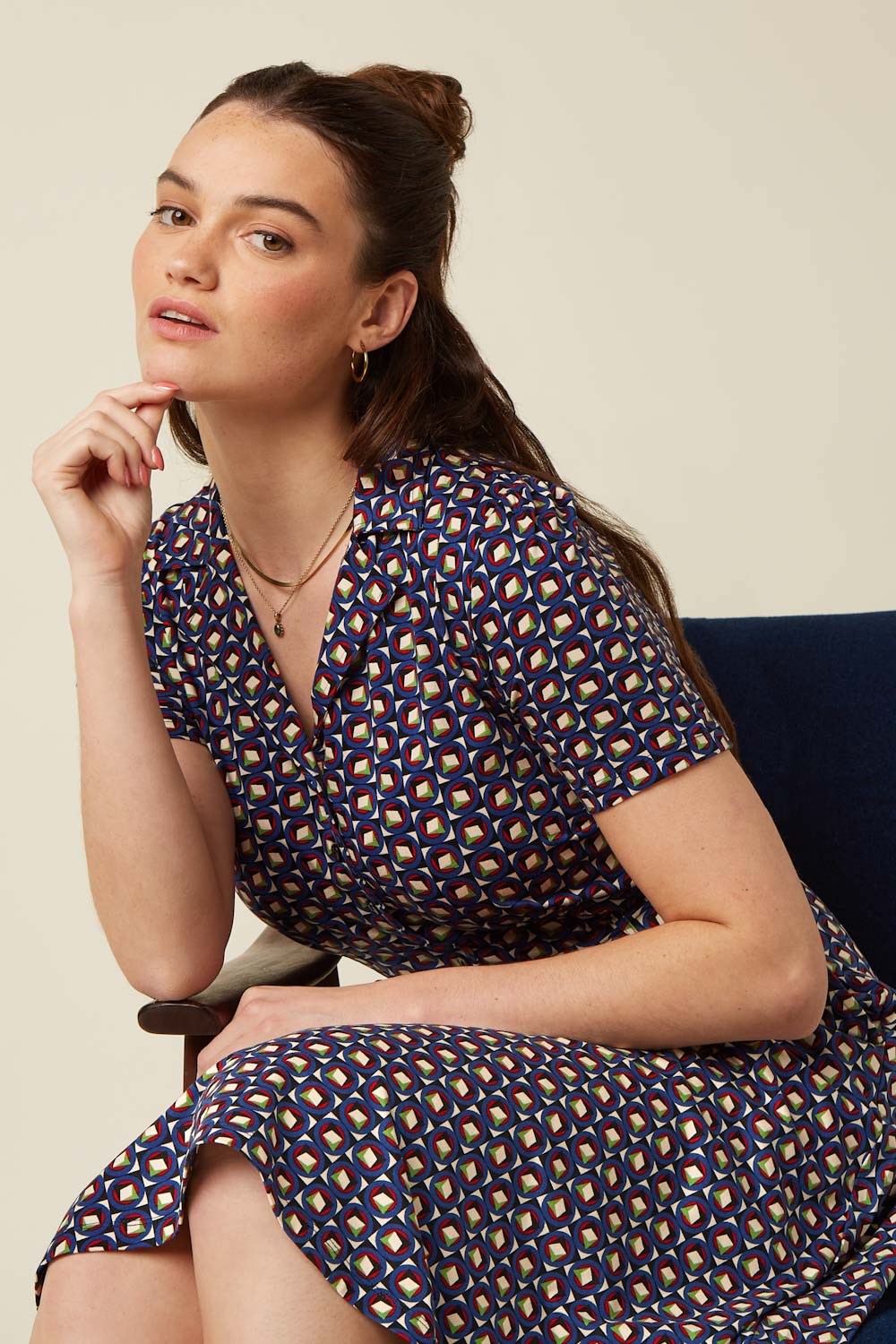 Sheeva klänning Fifi Mazarine - Blue geometric print shirt dress
