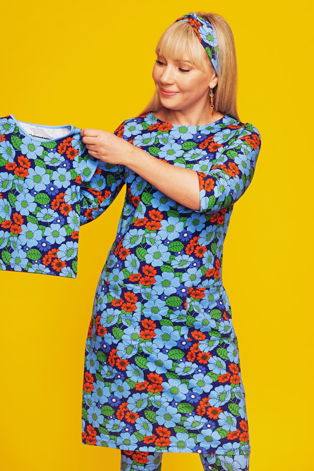 Doris klänning Humlesurr Blå