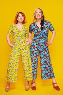 Britta jumpsuit Humlesurr Blå - Blue printed jumpsuit