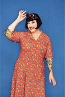 Monica Midsommardans röd - Red floral print shirt dress