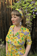 Cissi och Selma Monica klänning Humlesurr Gul - Blommig skjortklänning