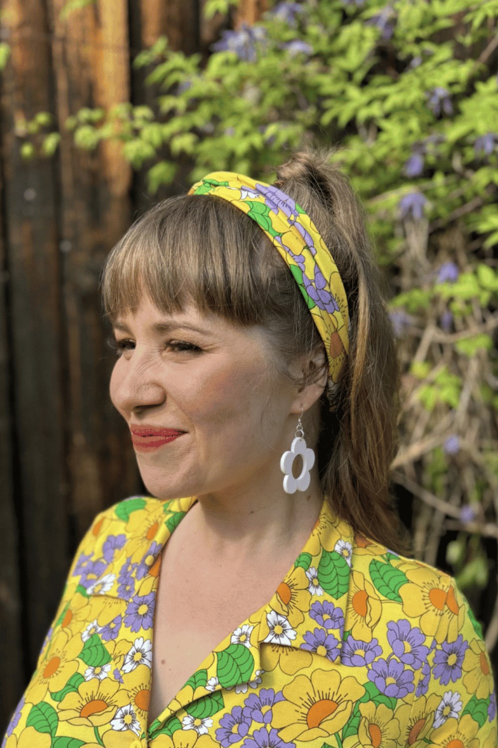 Hedda Headband Humlesurr Gul - yellow flower print