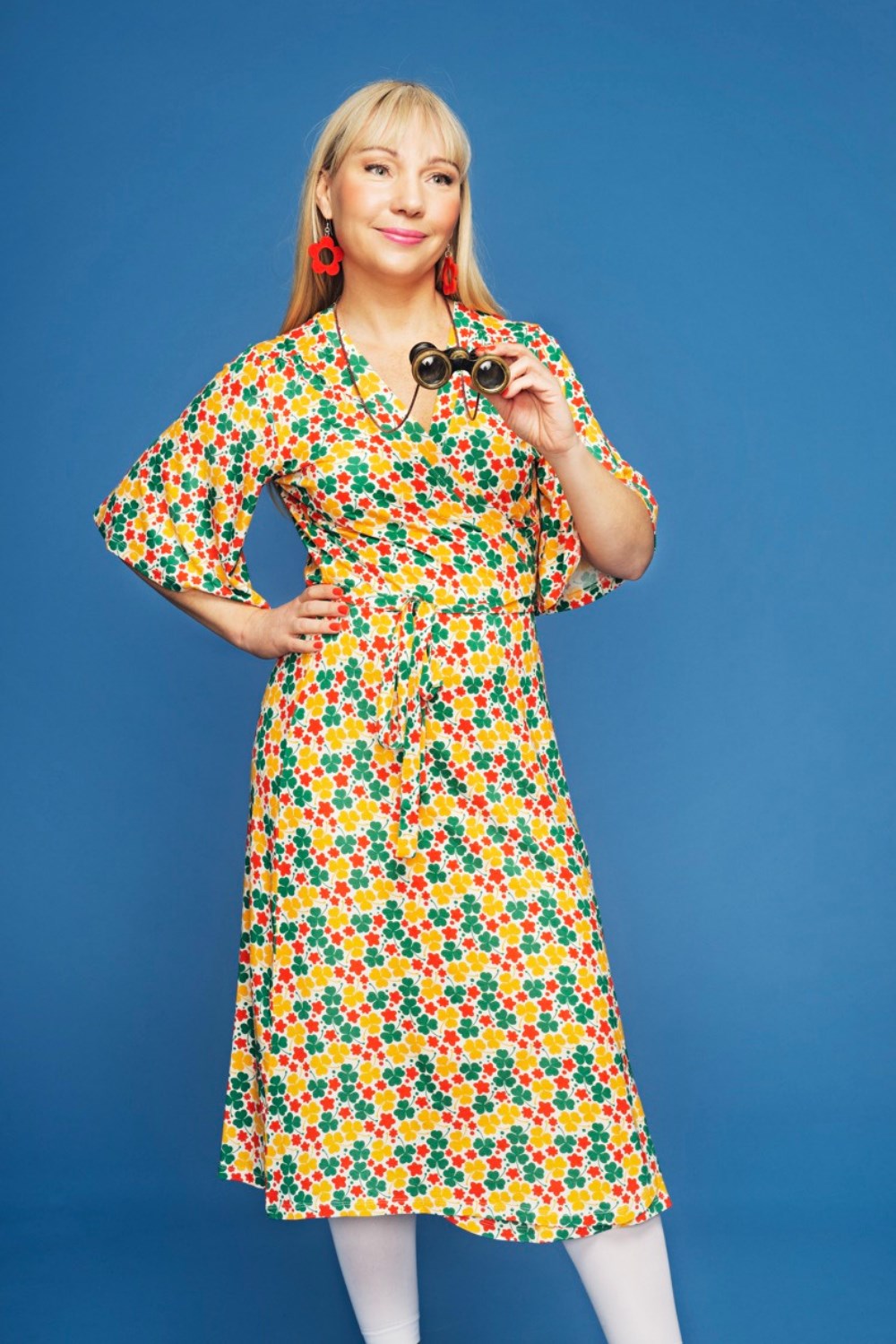 Josefine wrap dress Klöver Gul  | Yellow floral print midi dress in viscose jersey