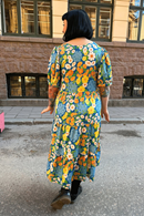 Ida klänning Blomklasar | Floral print midi dress