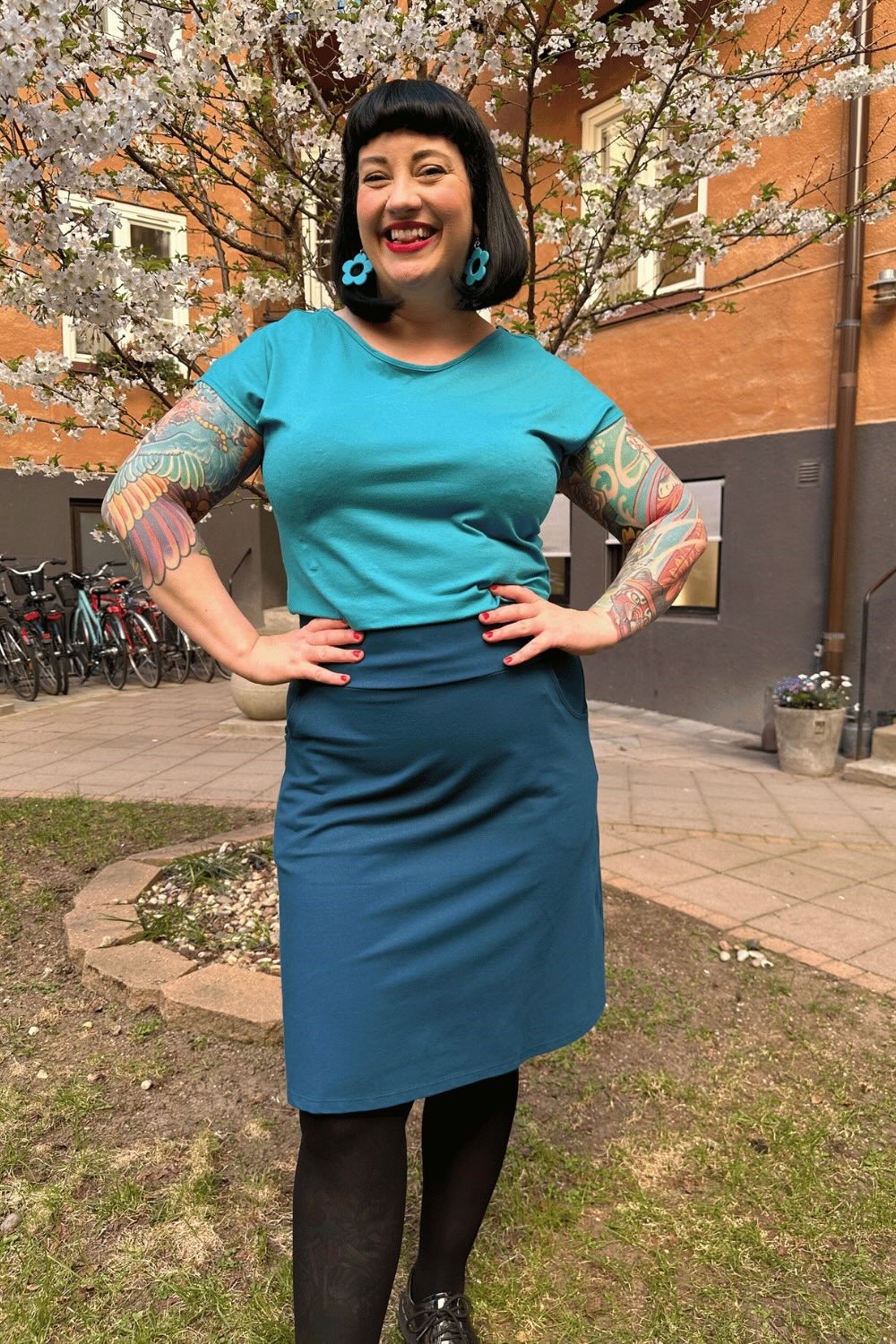 Majken skirt Petrol | Blue skirt with pockets in cotton jersey