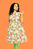 Saga dress Humlesurr Korall - sleeveless 50s party dress in coral flower print