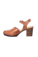 Amelia Cognac beige heeled clog with closed toe and ankle strap