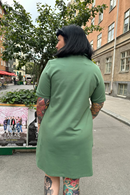 Cissi och Selma My klänning Jeans Salvia grön kort bomullsklänning 60-tal