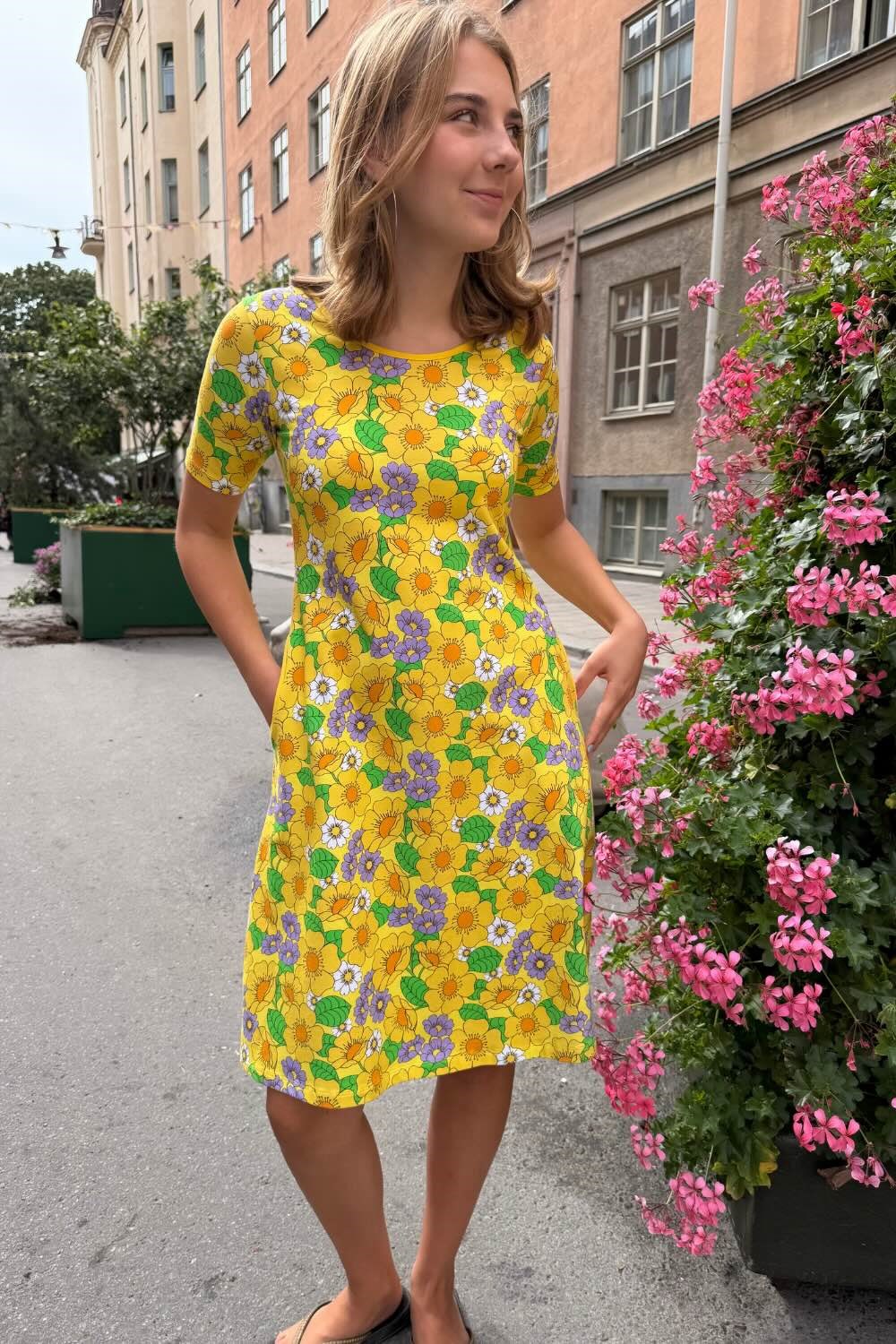Cissi och Selma Magda dress Humlesurr Gul