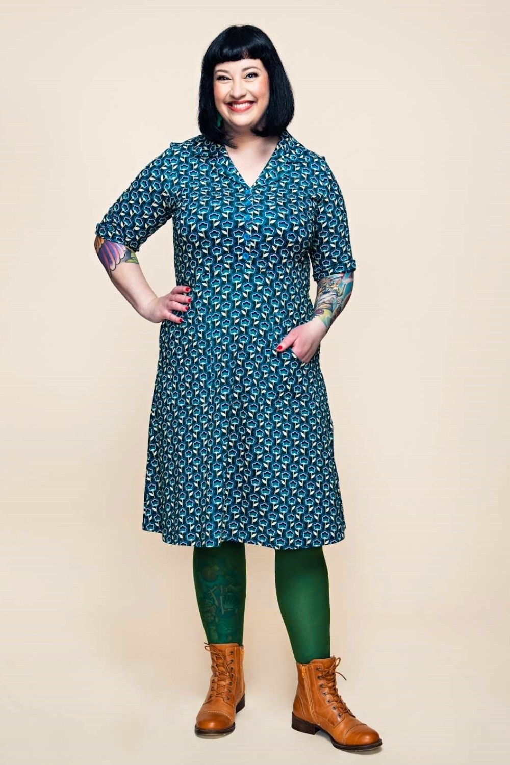 Cissi och Selma Monica dress Miniblom blåbär - blueberry blue shirt dress in organic cotton