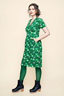 Cissi och Selma Betty dress Kittens cups green