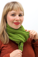 Mariedal Design Wool tube scarf Pea green