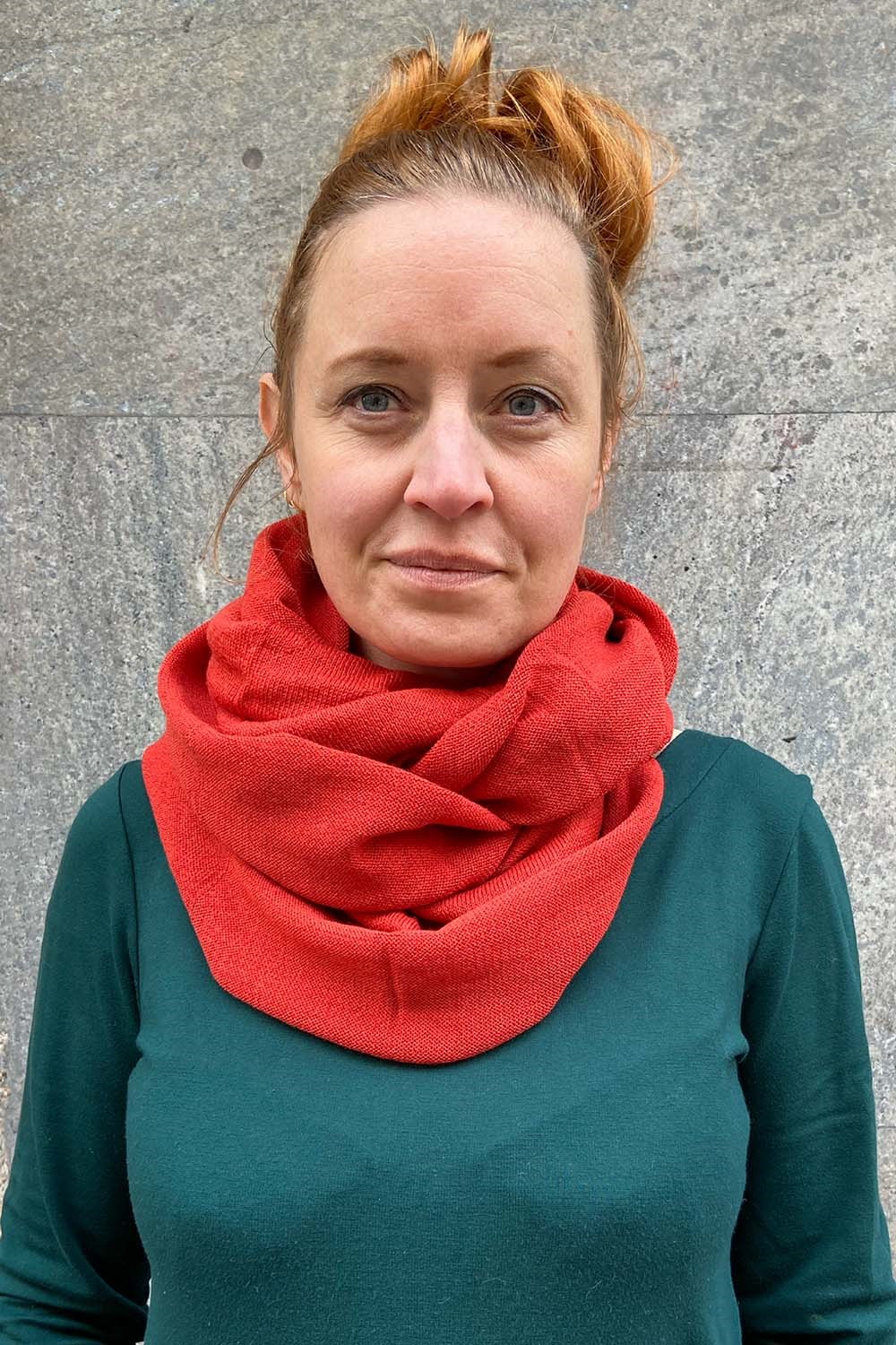 Mariedal Design Knitted scarf Ljusröd - light red