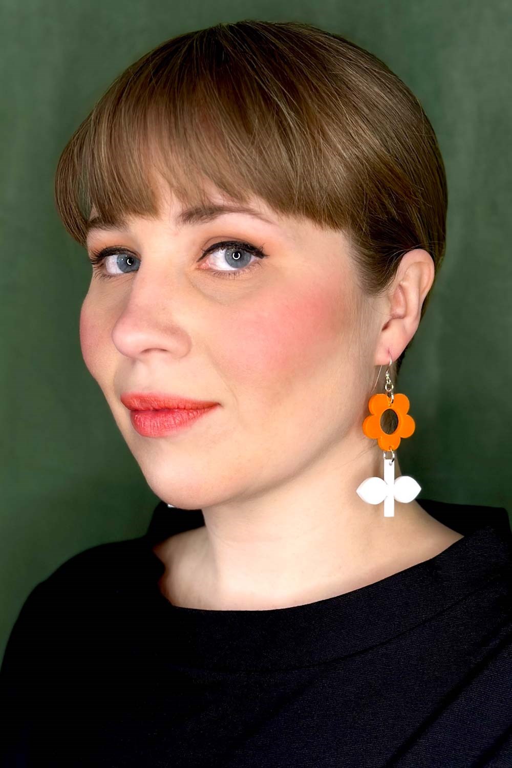 Earrings Blom Apelsin/Vitsippa liten - Orange and white flower
