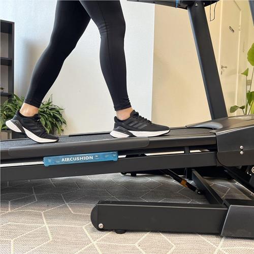 Titan Life Athlete T73