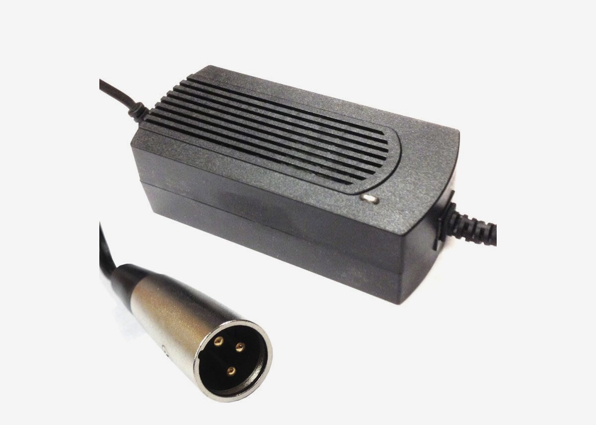 Laddare 24V 1,2A Till Elscooter Med Xlr-Kontakt