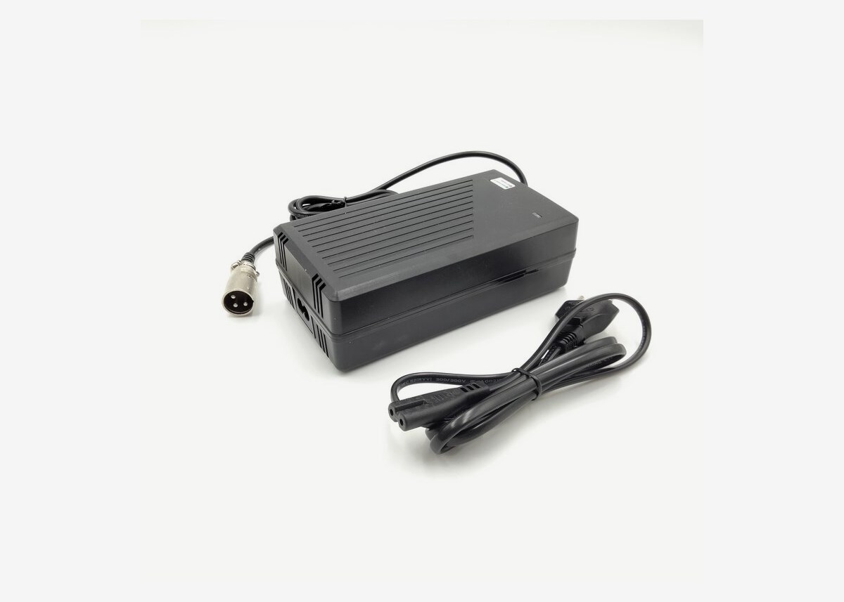 Laddare 48V 2,5A Gokart - XLR