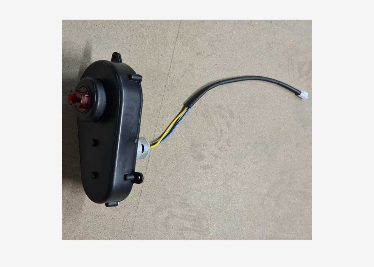 Styrmotor Mercedes 6x6