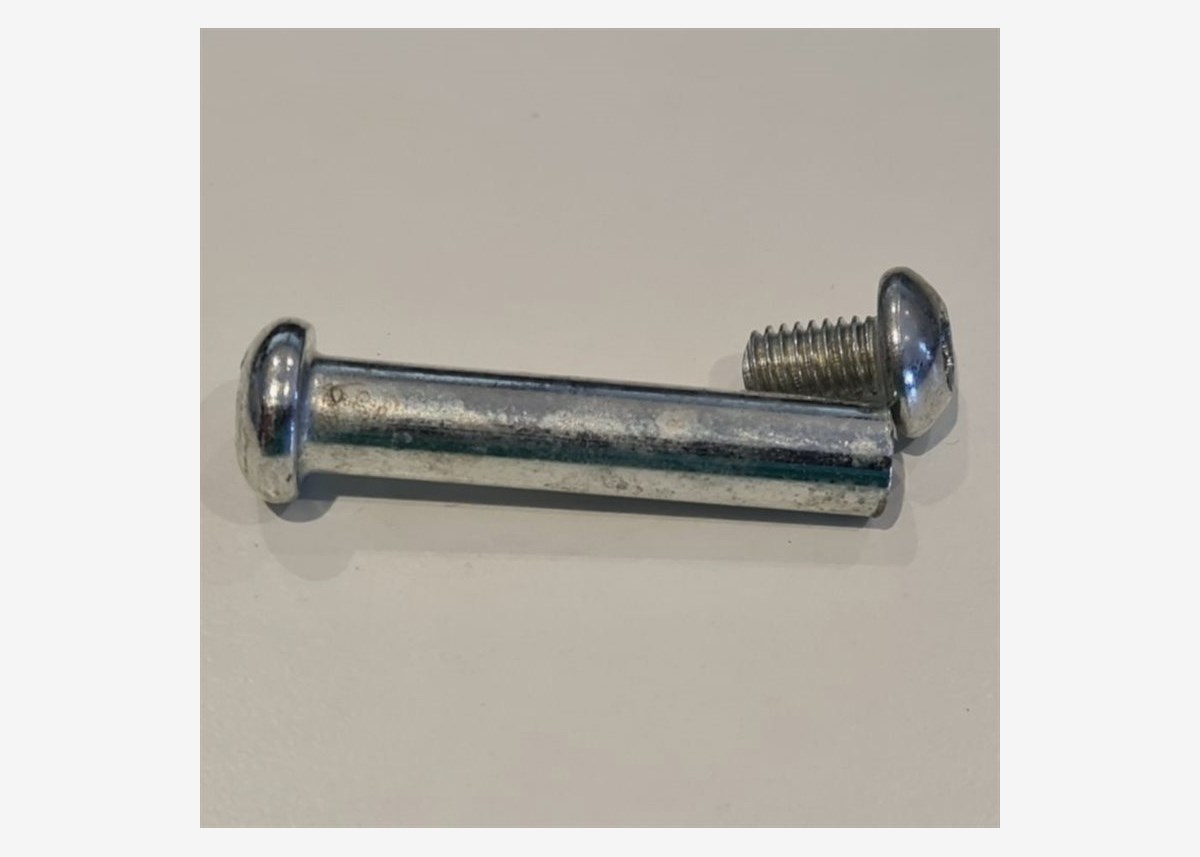 Hjulbult - Hjulaxel Komplett till bakhjul Drift trike