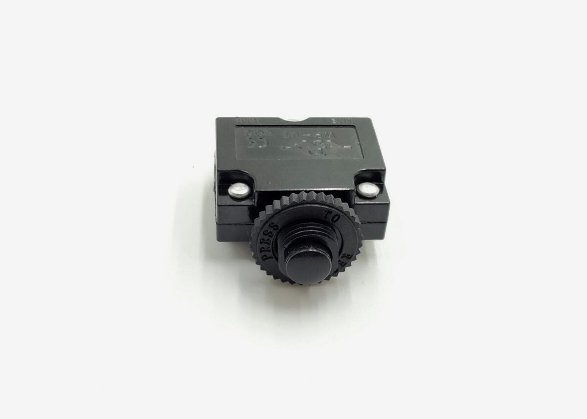 Säkring Manuell Återställning 15A