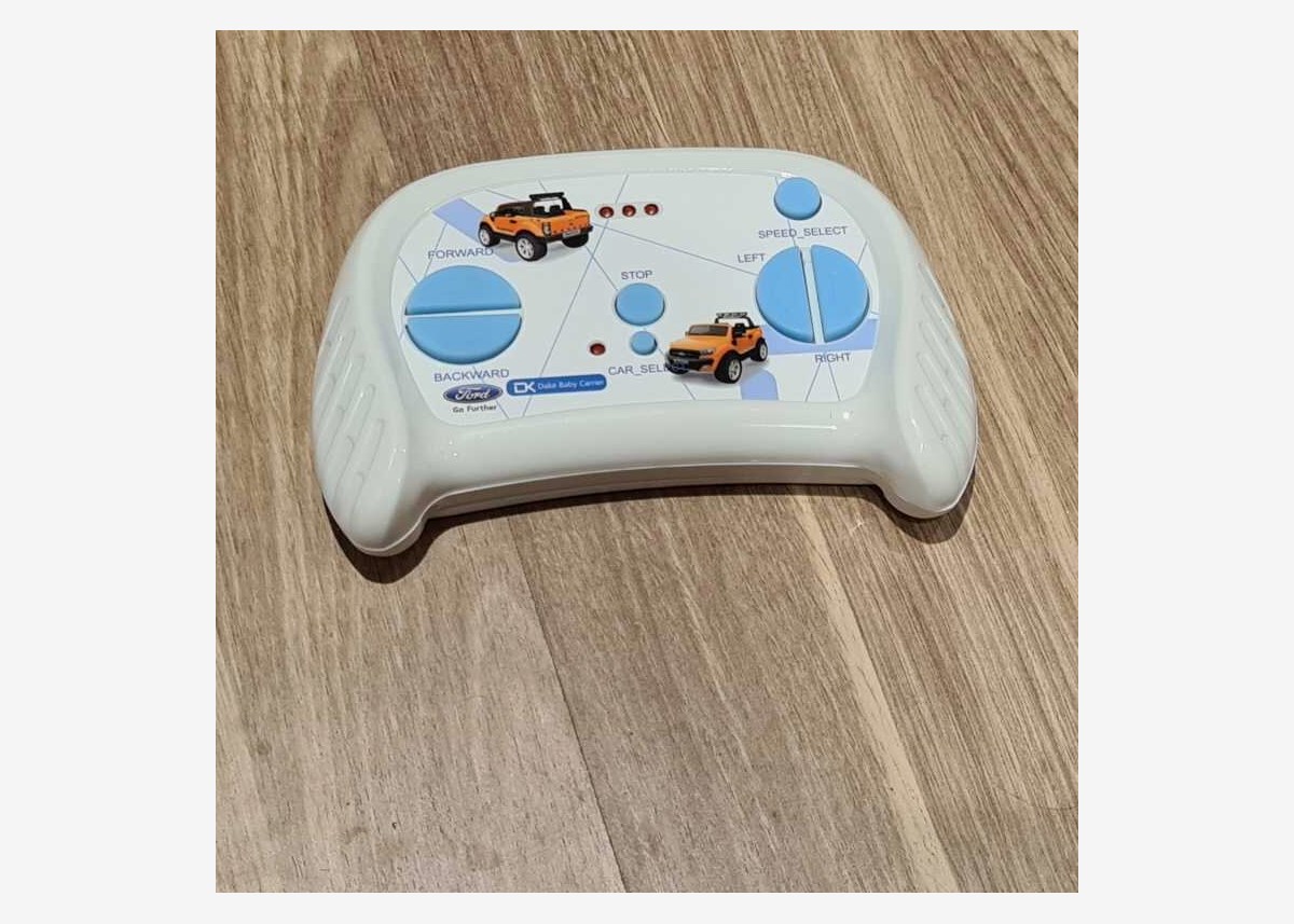 Kauko-ohjain 2,4G Ford Ranger Super Cab sähköautoon