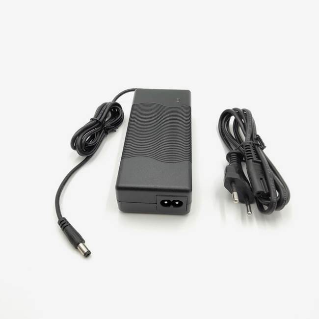 Lader 36V 1,5Ah litium - 5 mm støpsel