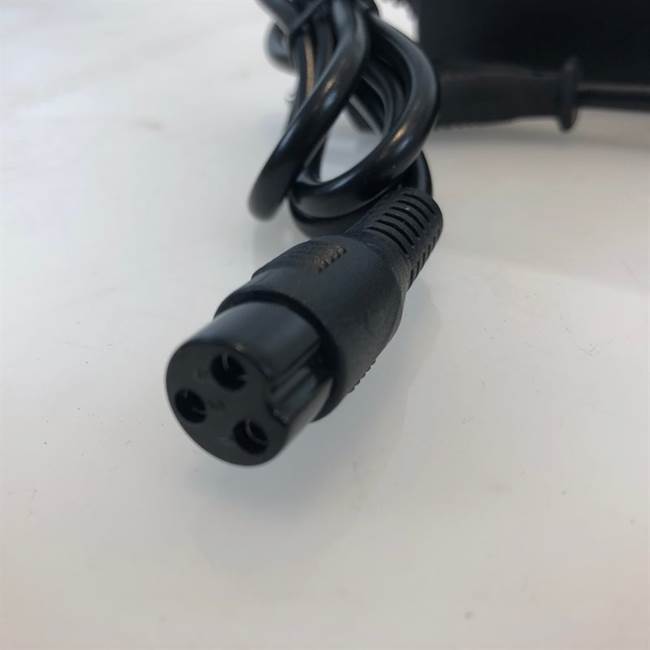 Laddare 36V 2A Litium Xlr-Honkontakt