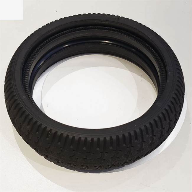 Nitrox M8 - Bak Tire