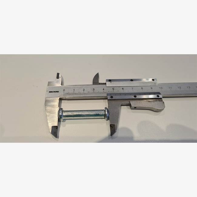 Hjulbult - Hjulaxel Komplett till bakhjul Drift trike