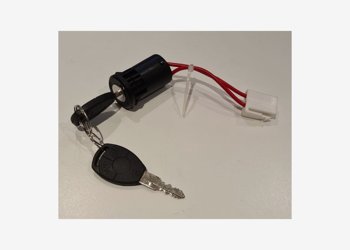 Aprilia Dorsoduro 900 - Tändningslås inkl. nycklar