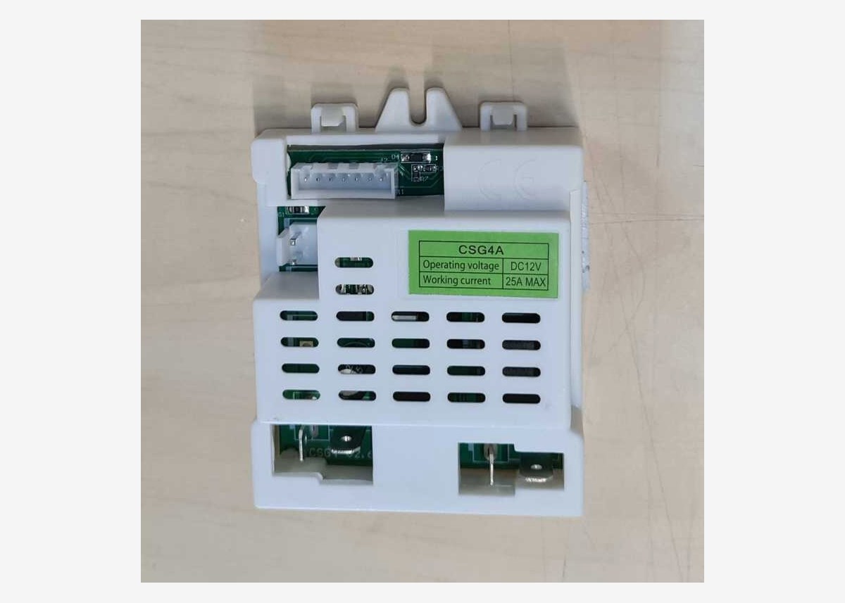 Elektronikboks CSG4A Traktor Harris Hvid
