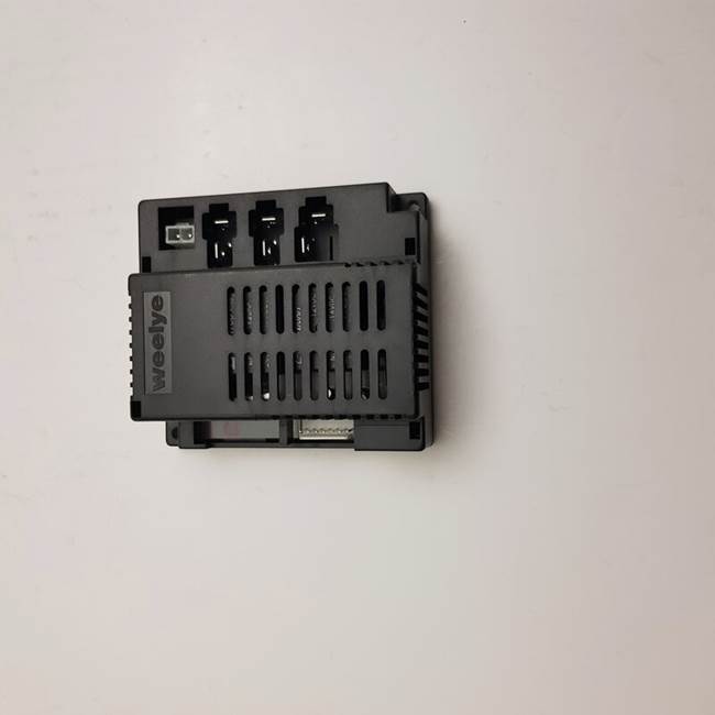 Sähkölaatikko sähköauto Beamer 4WD