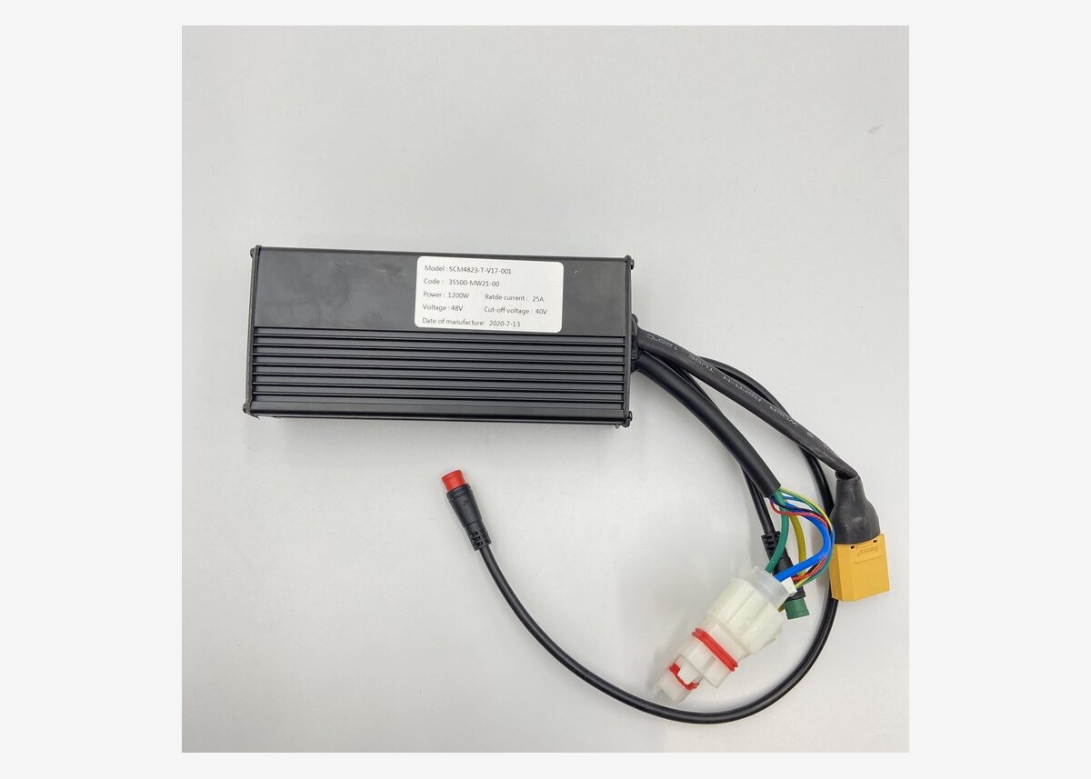 Sähkölaatikko - 500W 48V Velocifero Minimad Plus sähköpotkulaudalle