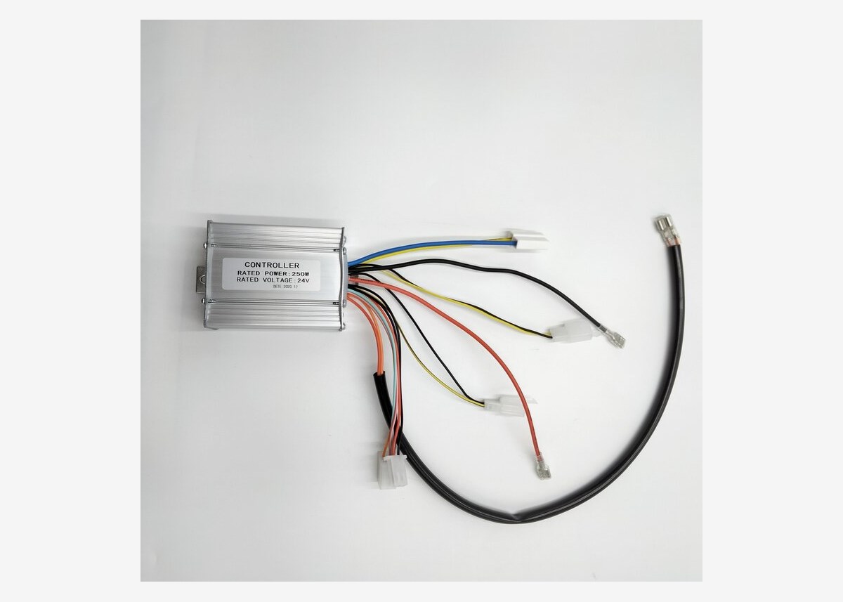 Sähkölaatikko - 250W 24V - Lowrider