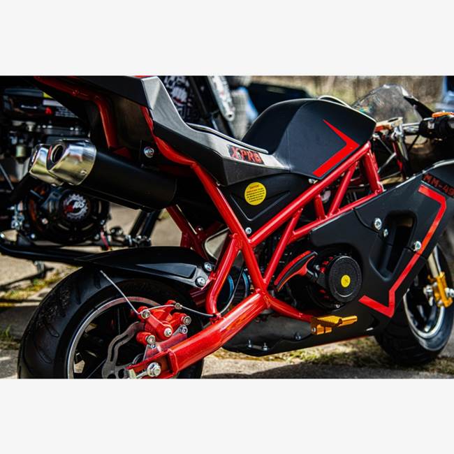 X-Pro Minimoto X-Pro MM49 - 3,4 hk, Skivbromsar, Maxhastighet 45 km/h, Maxvikt 110 kg, För Barn och Vuxna
