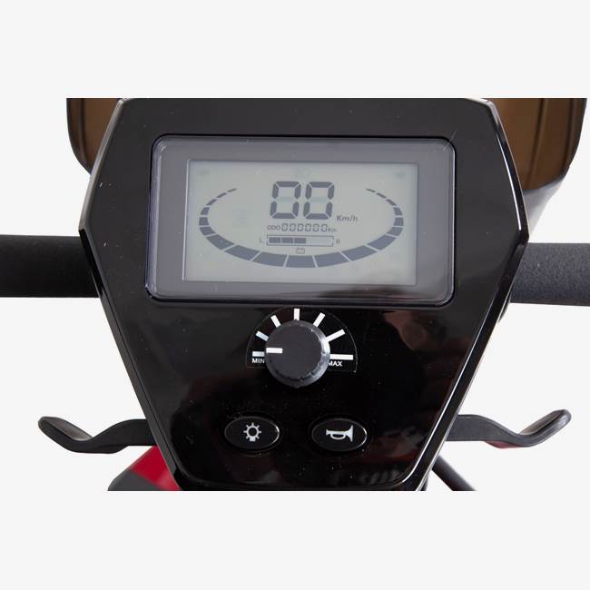 Skand Promenadscooter Skand Leijona 800 MDR - röd
