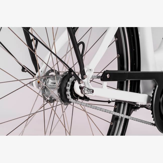 ELO Elcykel Elo Unity Plus 28" 7-Växlad 13Ah Polar White