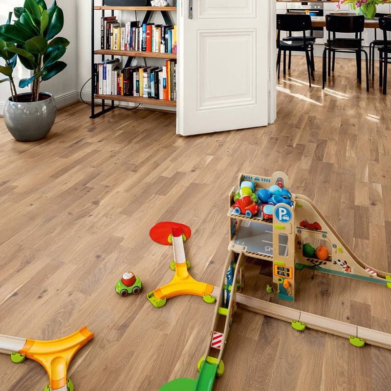 Trægulv Berg & Berg Eg L Vild Hvid Matlak 3-Stav