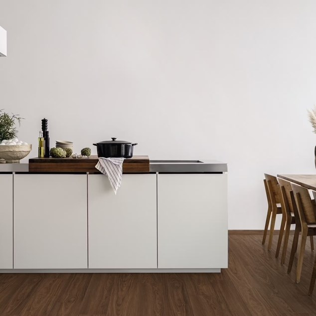 Laminatgulv Pergo Lillehammer Pro MATURE BROWN OAK Plank
